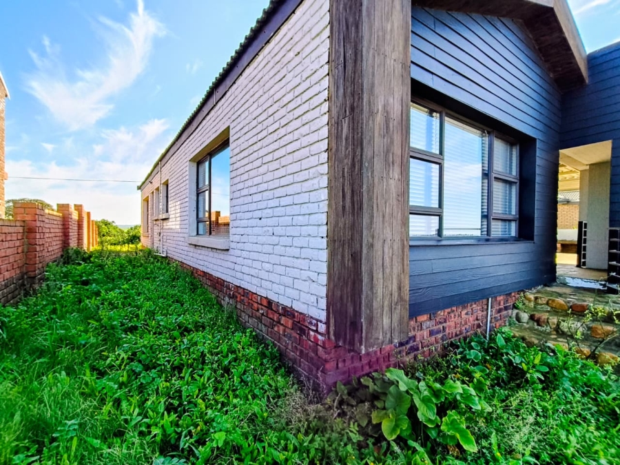 3 Bedroom Property for Sale in Aston Bay Eastern Cape
